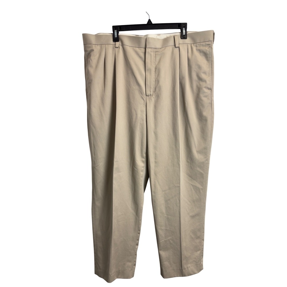 LL Bean Classic Fit Pleated Chinos Mens 42x31 Khaki Tan 100% Cotton Pants 262552